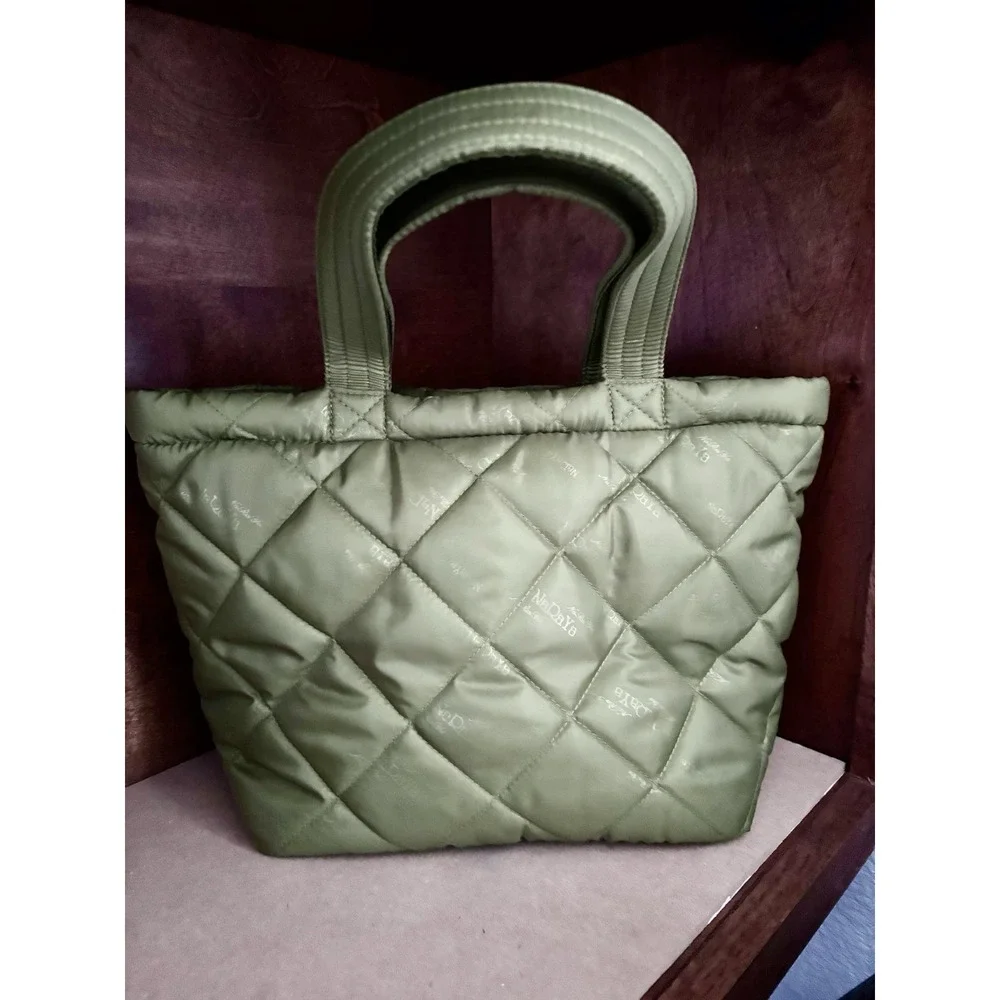 NaRaYa Green Hobo Bag Bubble Up Quilted Handbag Water Repellent Zip Closure‎